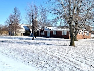 274 Providence Trail, Waggoner, IL 62572