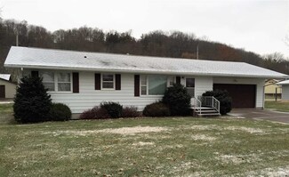 1204 Washington St, Bellevue, IA 52031