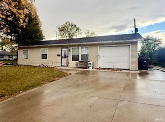 6420 Downingtown Dr, Fort Wayne, IN 46816