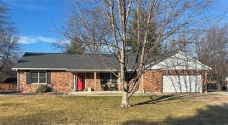 711 Pine Tree Ln, Freeburg, IL 62243