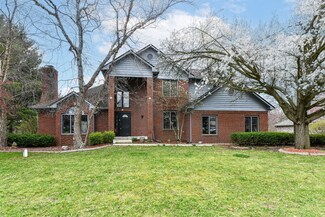 8383 Meadow Dr, Brownsburg, IN 46112