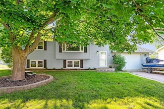 43 Constitution Blvd, Pleasant Hill, IA 50327