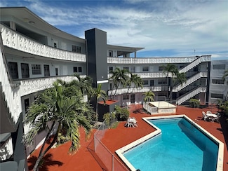 11 SW 52nd Ave Unit 3C, Coral Gables, FL 33134