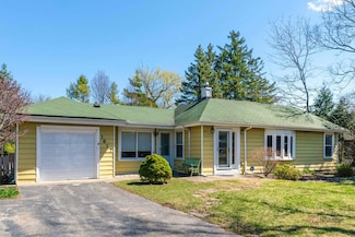 1617 Sunset Ridge Rd, Glenview, IL 60025