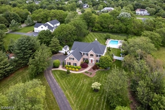 25 Wessex Ln, Skillman, NJ 08558