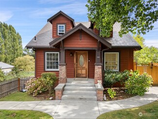 1528 Naval Ave, Bremerton, WA 98312