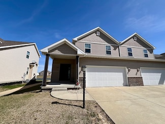 1316 Myrtle Beach Ave, Champaign, IL 61822
