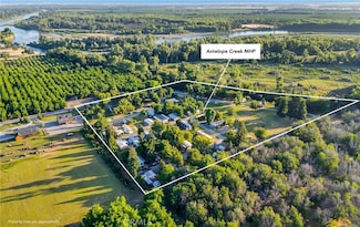 24850 5th Ave, Los Molinos, CA 96055