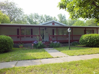 411 Norwood Dr, Monroe, MI 48161