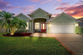 8226 Wild Oaks Cir, Largo, FL 33773