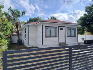 422 49th St, West Palm Beach, FL 33407