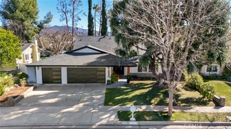 26950 Helmond Dr, Agoura Hills, CA 91301