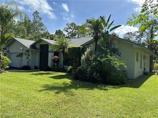 760 1st St NW, Naples, FL 34120