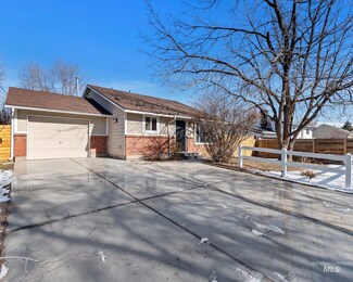 236 W Lexington St, Boise, ID 83706