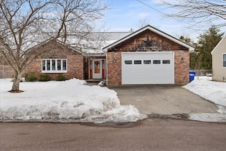 325 North St, Winooski, VT 05404