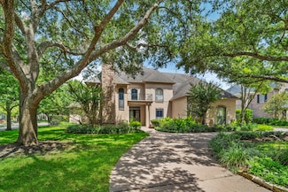 49 Scotsmoor Ct, Sugar Land, TX 77479