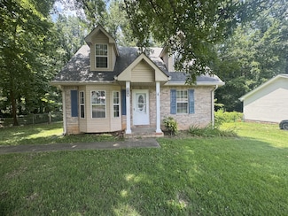 574 Garnet Dr, Clarksville, TN 37042