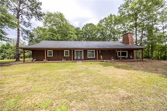 25 Gas Line Rd, Phenix City, AL 36870