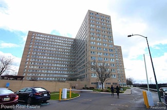 8900 E Jefferson Ave Unit 729, Detroit, MI 48214