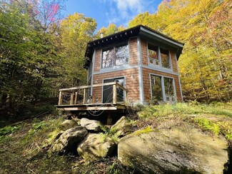 138 Red Maple Ln, Randolph, VT 05061