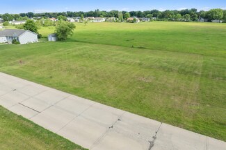 Lot 51 & 52 Hunter Dr, Evansdale, IA 50707