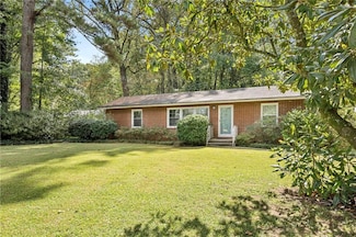 2855 Hollywood Dr, Decatur, GA 30033