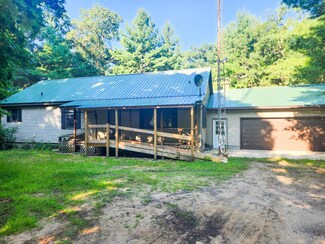 8929 Blue Lake Rd, Twin Lake, MI 49457