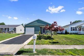 5 Purnell St, Toms River, NJ 08757