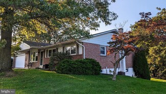 1640 Hex Hwy, Hamburg, PA 19526