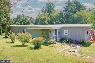 1001 Brysonia Wenksville Rd, Biglerville, PA 17307