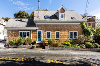 5 Brewster St Unit 1, Provincetown, MA 02657