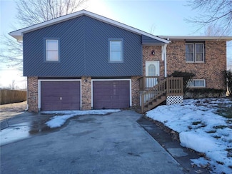 1128 NE 15, Knob Noster, MO 65336