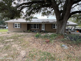137 Broadacres Dr, Crowley, LA 70526