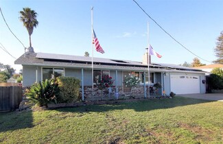 247 Lakeview Rd, Watsonville, CA 95076
