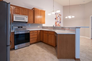 6510 Spring St Unit 17, Mount Pleasant, WI 53406