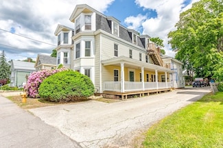 119 Elm St Unit 1, Amesbury, MA 01913