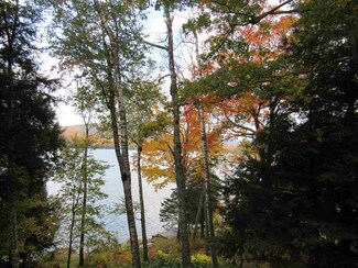 562 Old 5 A Rd, Orleans, VT 05860