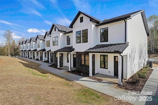 1115 Kimball Landing Ln, China Grove, NC 28023