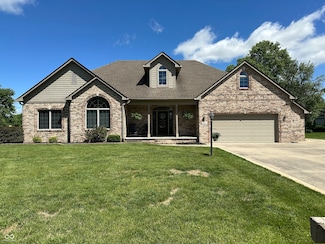 10 Sara Ct, Whiteland, IN 46184
