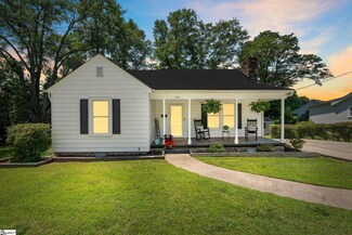 105 Connecticut Ave, Greer, SC 29650