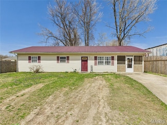 124 County Road 306, Poplar Bluff, MO 63901