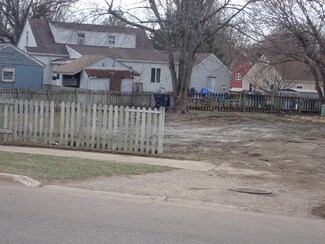 921 Diagonal Rd, Worthington, MN 56187