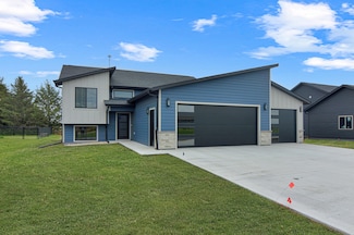 306 Audra Dr, Aurora, SD 57002