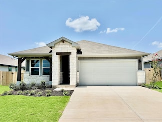 220 Red Tail Hawk Ln, Cedar Creek, TX 78612