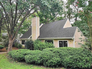 1 Pioneers Point Ct, Irmo, SC 29063