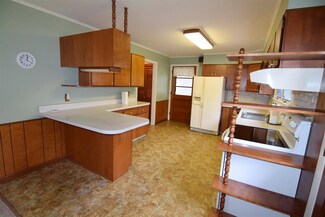 16 Cyr Rd, Littleton, NH 03561