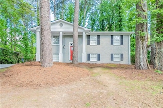 2922 Carriage Ln, Atlanta, GA 30349