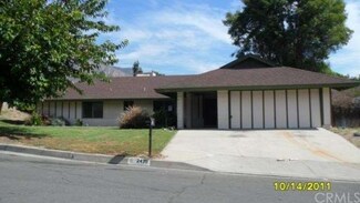 2435 Cienega Dr, Highland, CA 92346