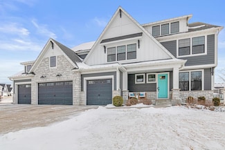 7651 Walnut Grove Ln N, Maple Grove, MN 55311