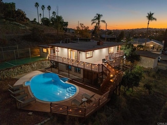 112 Encanto Dr, Escondido, CA 92027